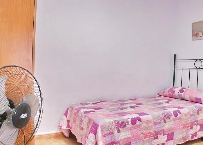 Velarde * كونيل ذي لا فرونتيرا